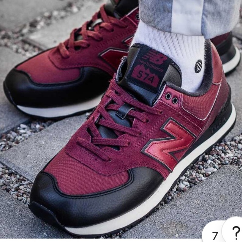 New Balance Burgundy and Dark Blue Sneakers